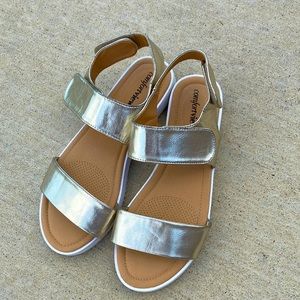 Comfortvirw sandals, size 9 wide